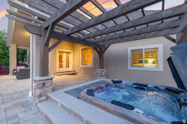 2312 W GALLANT FOX CT, South Jordan, UT 84095