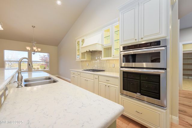 1046 Rocky Terrace Drive, Gardnerville, NV 89460