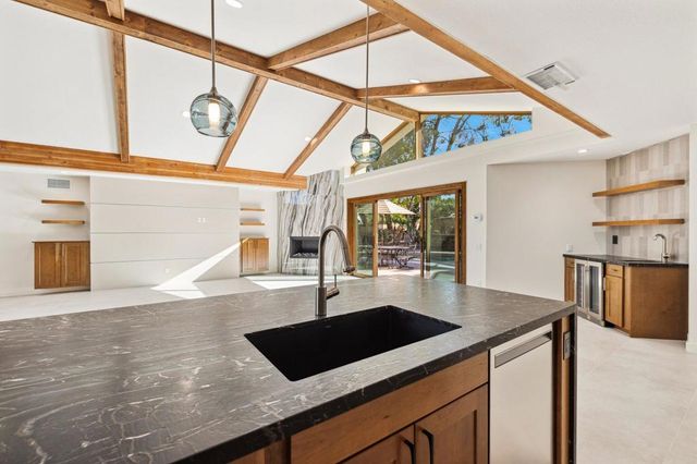 74075 Covered Wagon Trail, Palm Desert, CA 92260