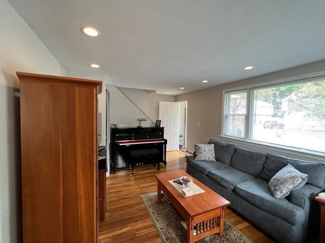 20 Garland 20, Malden, MA 02148