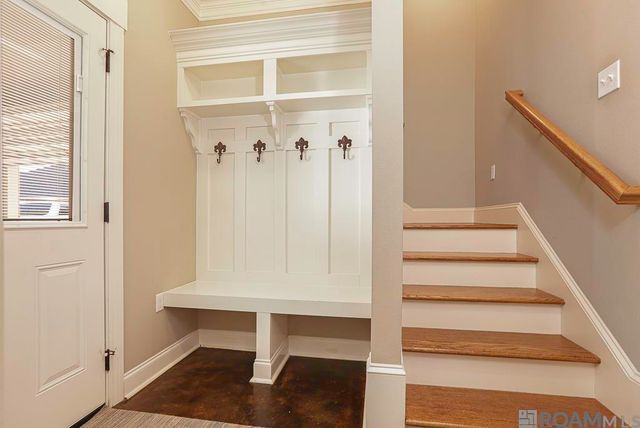 11090 Toria Ln, St Amant, LA 70774