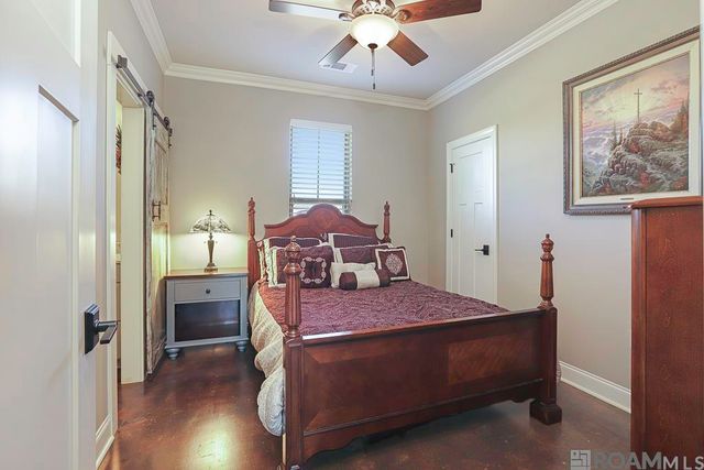 11090 Toria Ln, St Amant, LA 70774