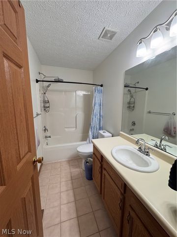 1424 Loop Road, Kent, OH 44240