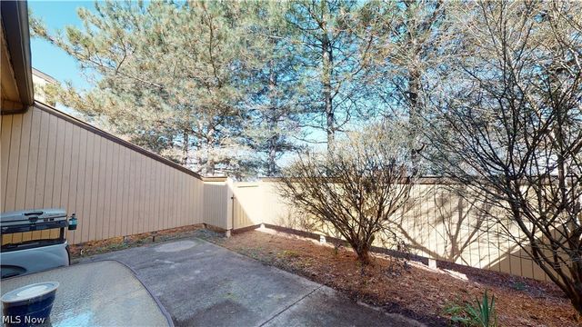 1424 Loop Road, Kent, OH 44240