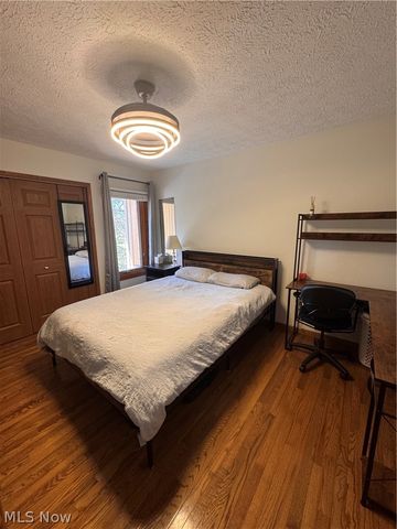 1424 Loop Road, Kent, OH 44240