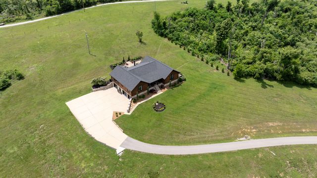 1782 Blackburn Ln, Spring Hill, TN 37174