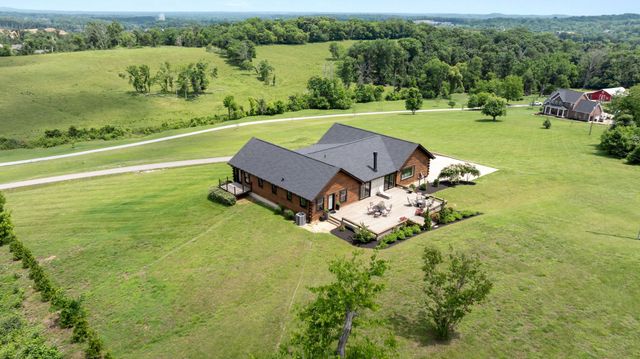1782 Blackburn Ln, Spring Hill, TN 37174