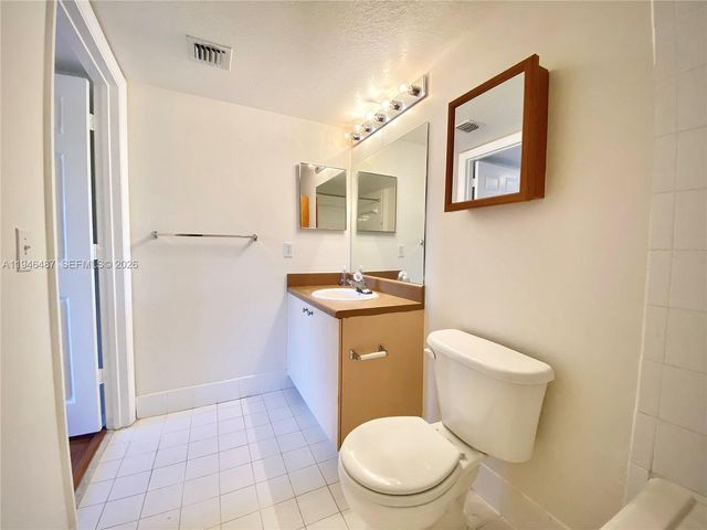 4171 San Marino Blvd 208, West Palm Beach, FL 33409