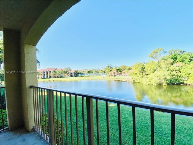 4171 San Marino Blvd 208, West Palm Beach, FL 33409