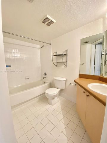 4171 San Marino Blvd 208, West Palm Beach, FL 33409