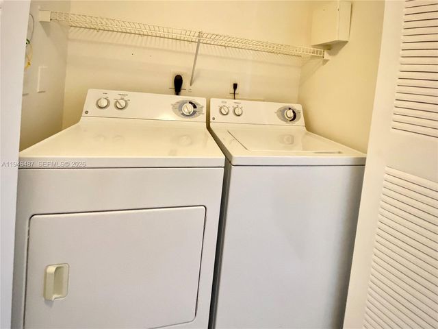 4171 San Marino Blvd 208, West Palm Beach, FL 33409