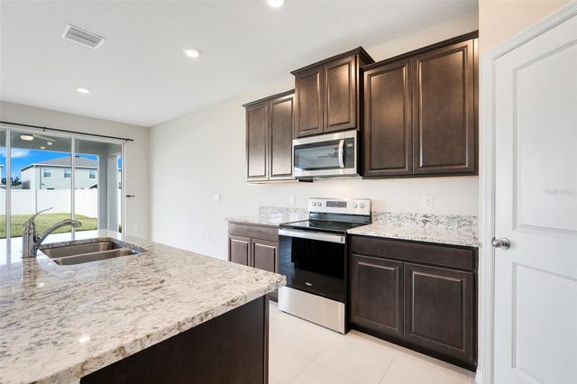 8910 SW 50TH AVENUE, Ocala, FL 34476