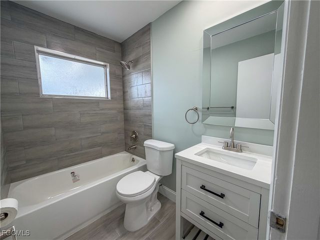 348 Crestwood AVE, Lehigh Acres, FL 33936