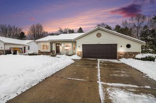 7368 21st Avenue SW, Jenison, MI 49428
