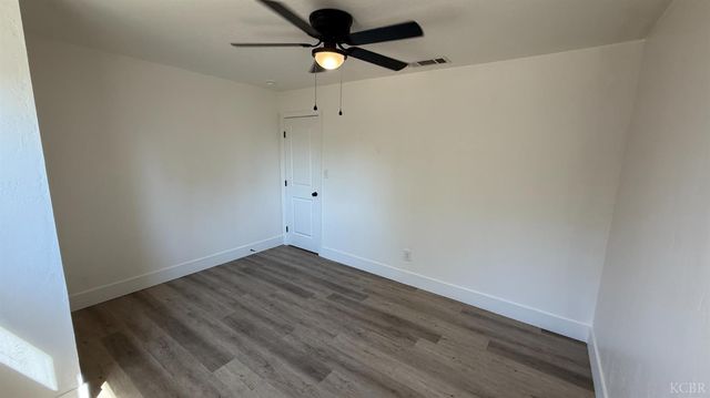 10811 Abby Lane, Hanford, CA 93230