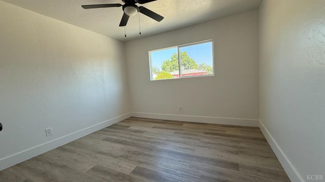 10811 Abby Lane, Hanford, CA 93230