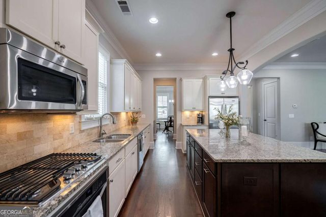 3790 Greenleffe Drive, Statham, GA 30666