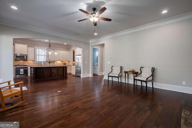 3790 Greenleffe Drive, Statham, GA 30666