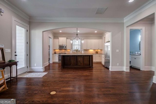 3790 Greenleffe Drive, Statham, GA 30666