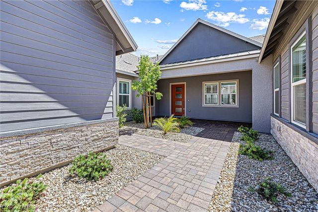 8840 Harvest Sunset Street, Las Vegas, NV 89113