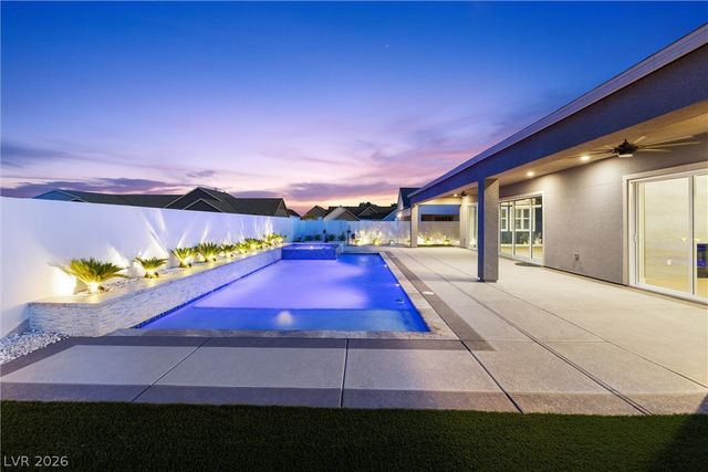 8840 Harvest Sunset Street, Las Vegas, NV 89113