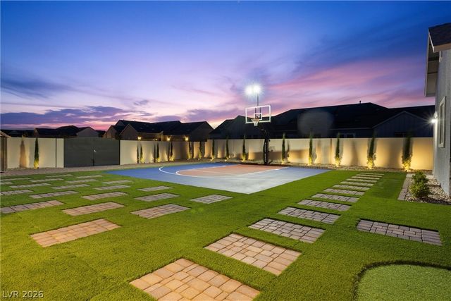 8840 Harvest Sunset Street, Las Vegas, NV 89113