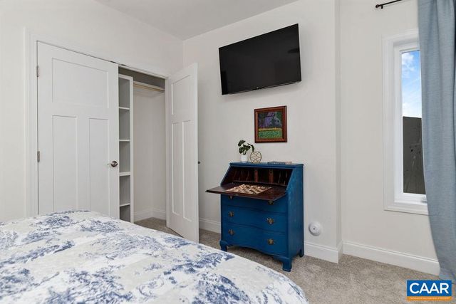 61 HILLSIDE LN, Afton, VA 22920