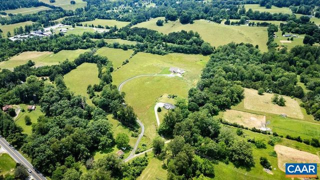 61 HILLSIDE LN, Afton, VA 22920