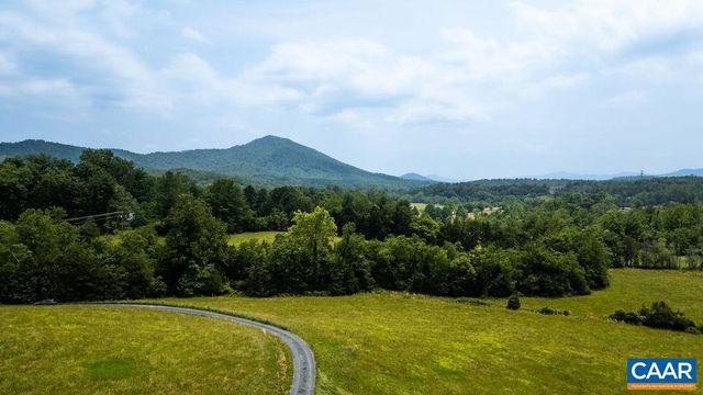 61 HILLSIDE LN, Afton, VA 22920