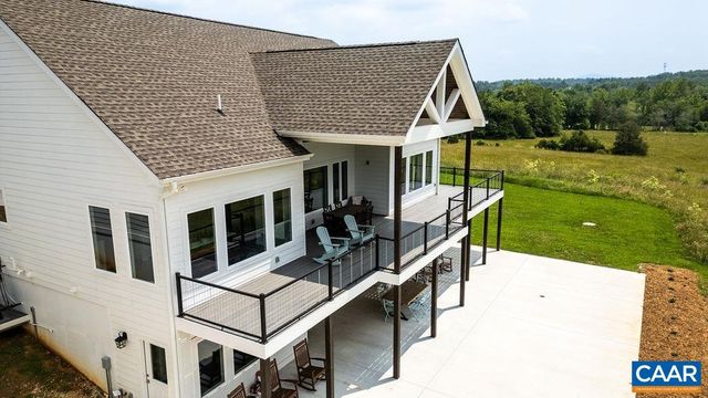 61 HILLSIDE LN, Afton, VA 22920