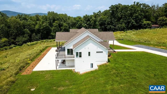 61 HILLSIDE LN, Afton, VA 22920