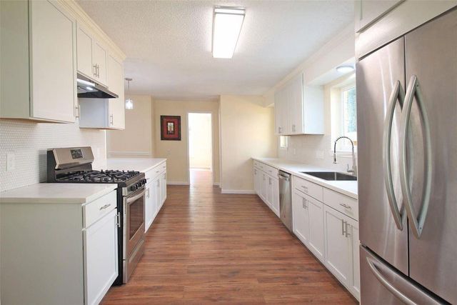 8011 Goldengrove Drive, Spring, TX 77379