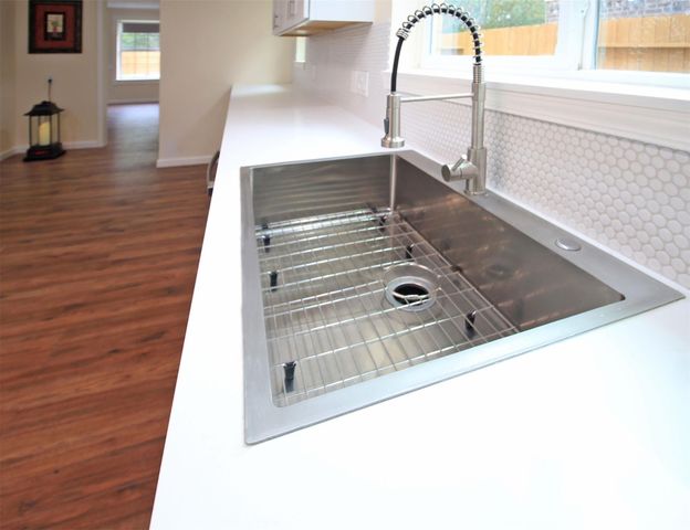 8011 Goldengrove Drive, Spring, TX 77379