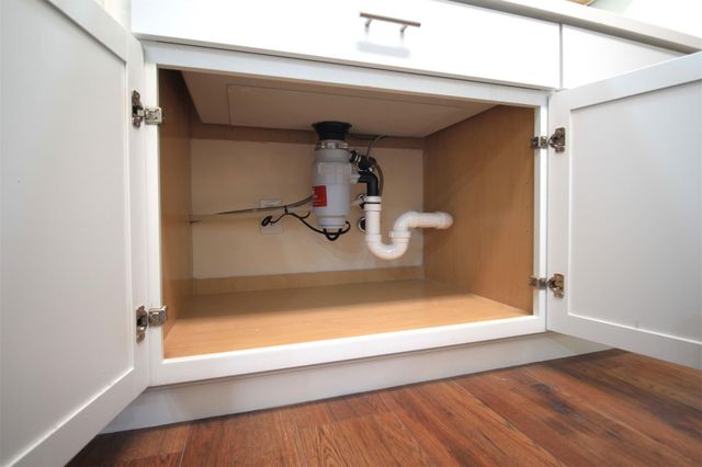 8011 Goldengrove Drive, Spring, TX 77379