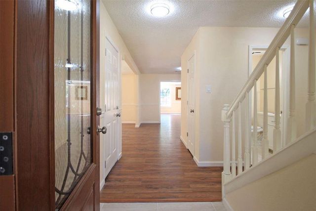 8011 Goldengrove Drive, Spring, TX 77379