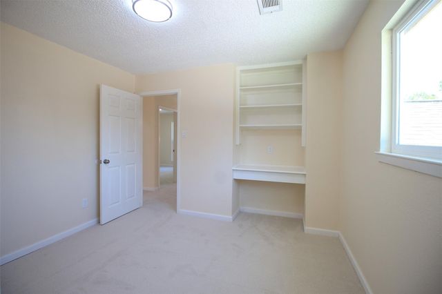 8011 Goldengrove Drive, Spring, TX 77379