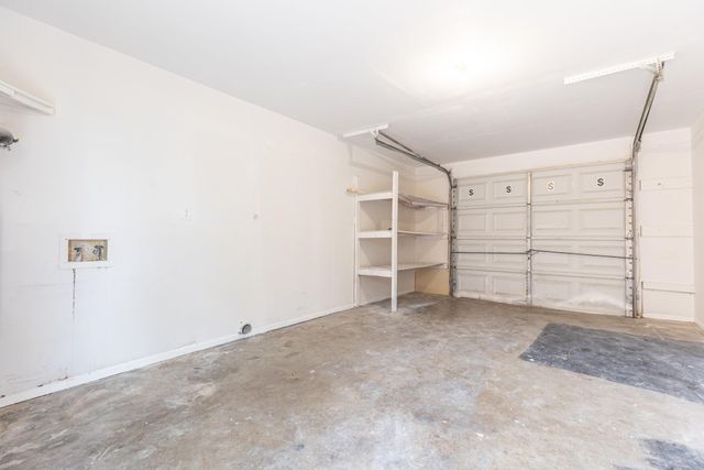 323 W William Cannon DR B, Austin, TX 78745