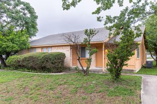323 W William Cannon DR B, Austin, TX 78745