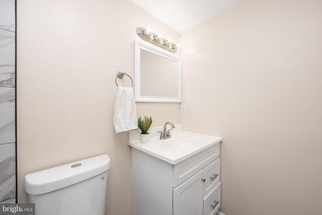421 W MAIN ST, Fruitland, MD 21826