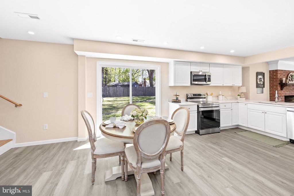 Image 27 of property listing at 421 W MAIN ST, Fruitland, MD 21826