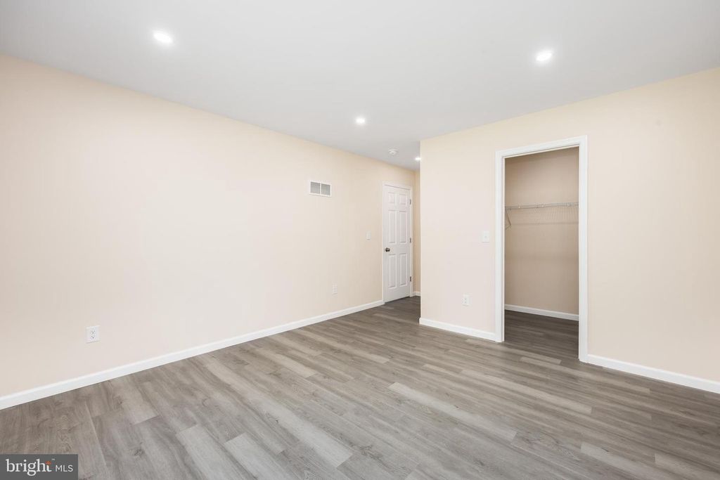 Image 41 of property listing at 421 W MAIN ST, Fruitland, MD 21826