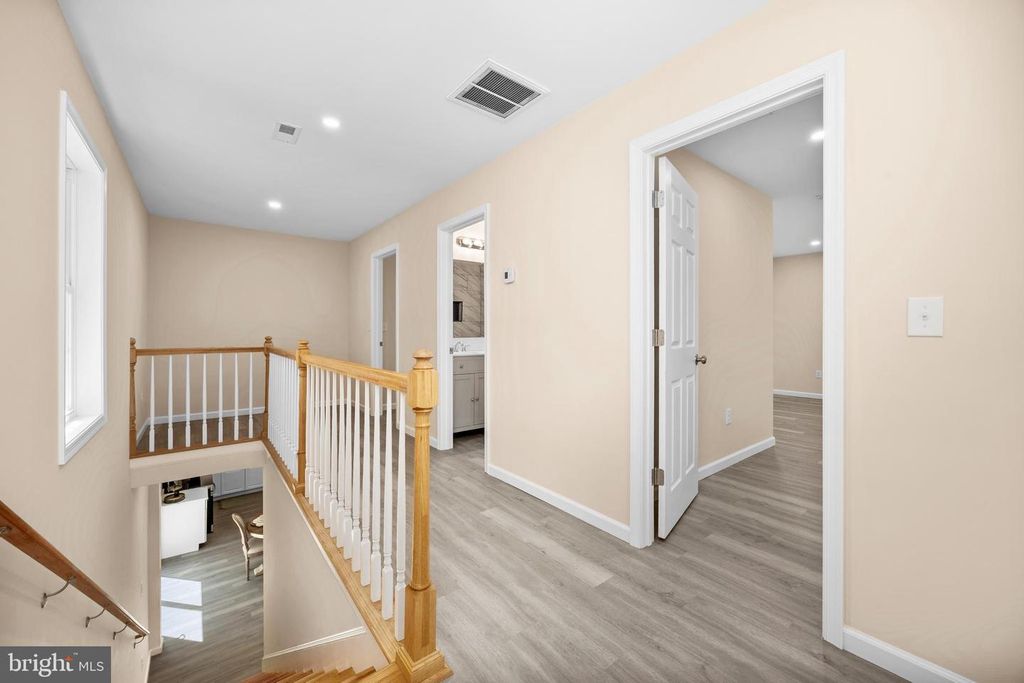 Image 47 of property listing at 421 W MAIN ST, Fruitland, MD 21826