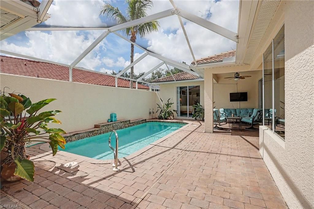 9191 Spanish Moss WAY, BONITA SPRINGS, FL 34135 — photo 5
