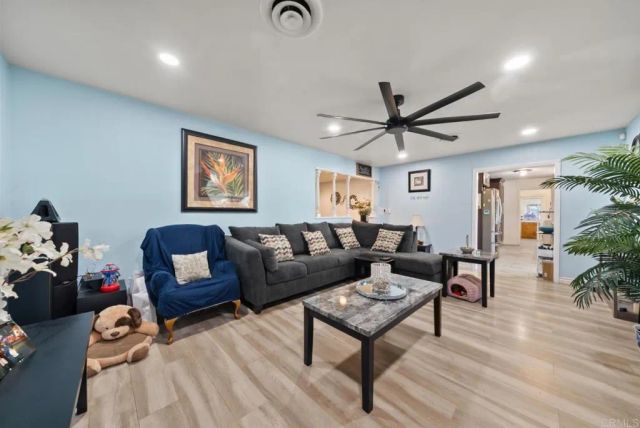 2951 Mockingbird Lane, Hemet, CA 92544