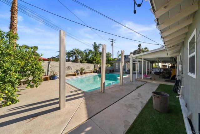 2951 Mockingbird Lane, Hemet, CA 92544