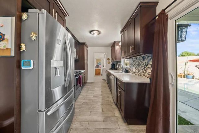 2951 Mockingbird Lane, Hemet, CA 92544