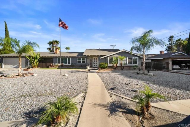2951 Mockingbird Lane, Hemet, CA 92544