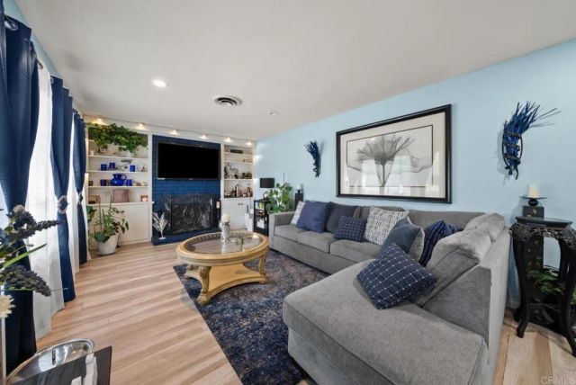 2951 Mockingbird Lane, Hemet, CA 92544