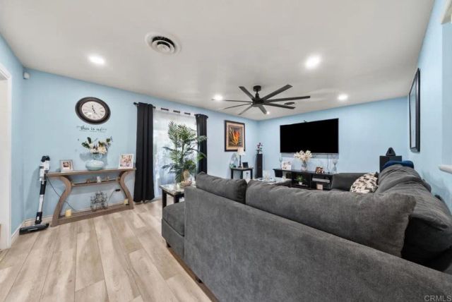 2951 Mockingbird Lane, Hemet, CA 92544
