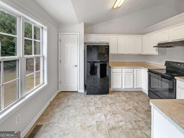 31 Majesty Drive, Rockmart, GA 30153